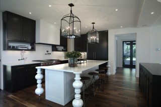 Custom Kitchen and Island in St. Paul