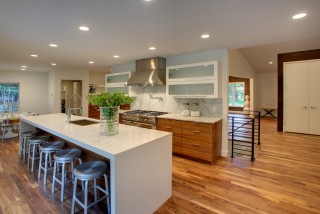 Custom Kitchen with Frameless Cabinets